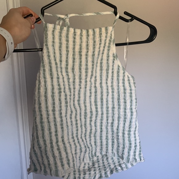 American eagle halter tops, size medium, great condition. - Picture 2 of 3